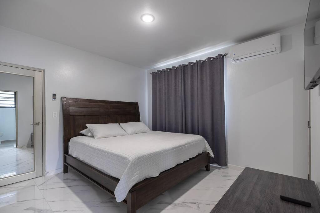 Ramey Cir D, Near Airport, Beaches W/King Bed. 阿瓜迪亚 外观 照片